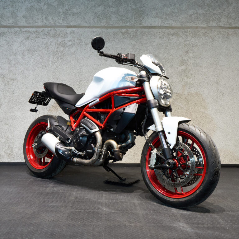 Прокат мотоцикла Ducati Monster 797